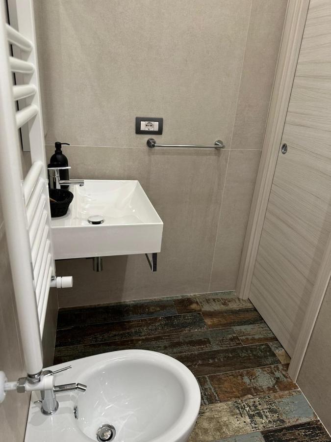 Home J&J Бари Екстериор снимка